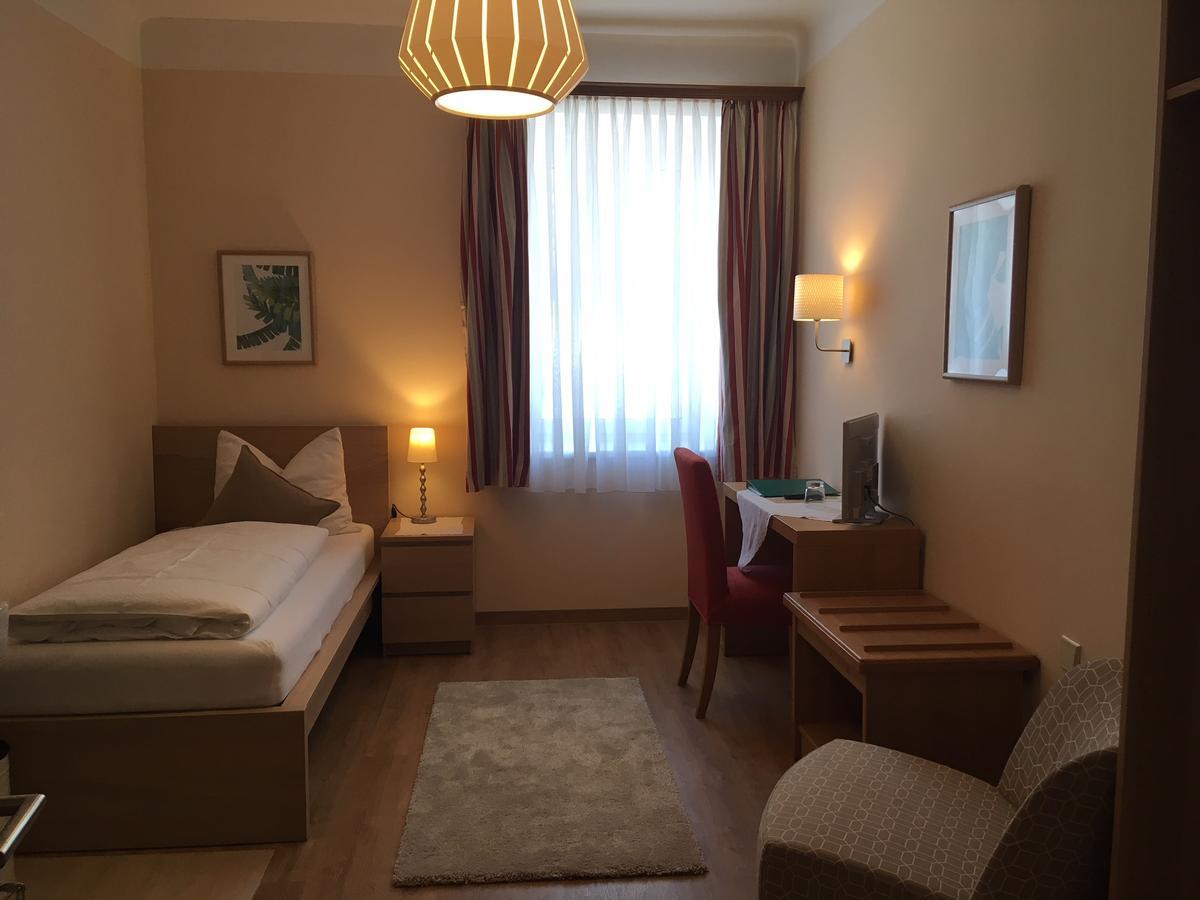 Hotel Plainbruecke | Self Check-In Salzburg Bagian luar foto