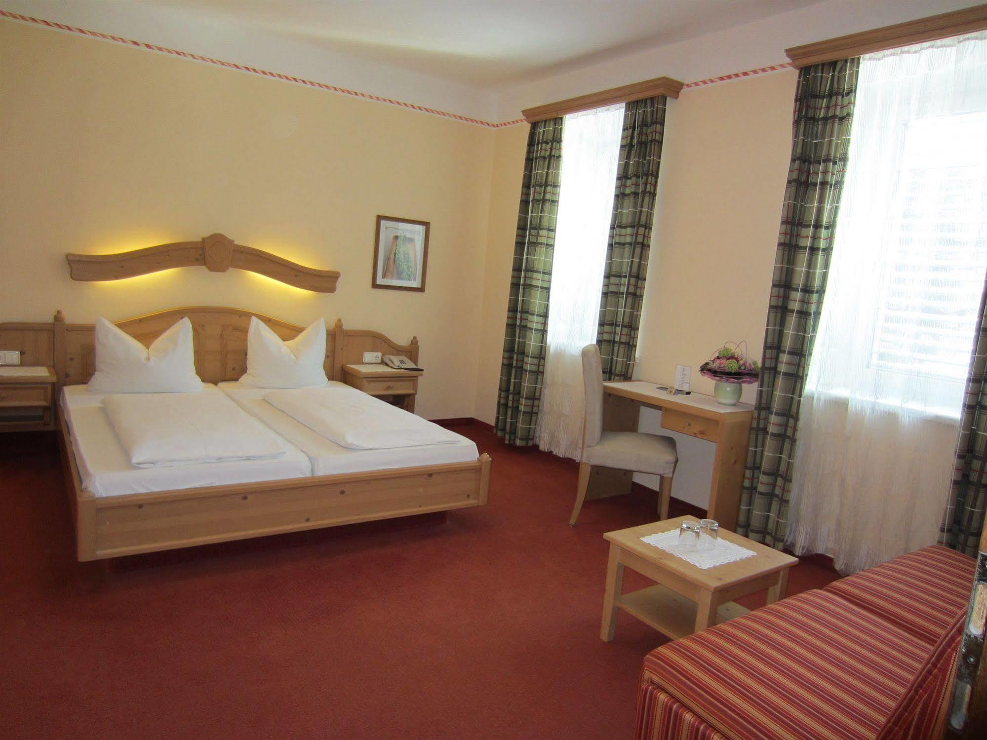 Hotel Plainbruecke | Self Check-In Salzburg Bagian luar foto